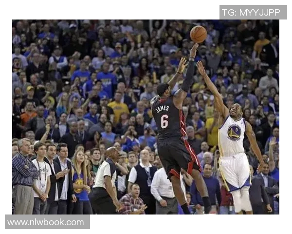 勇士与热火激战回顾2019年2月28日精彩比赛视频分析与亮点解读