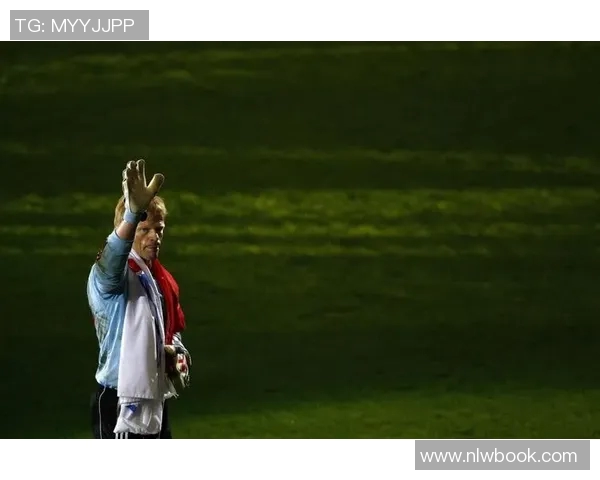 卡恩与贝克汉姆的传奇对决：足球场上的巅峰对抗与荣耀时刻