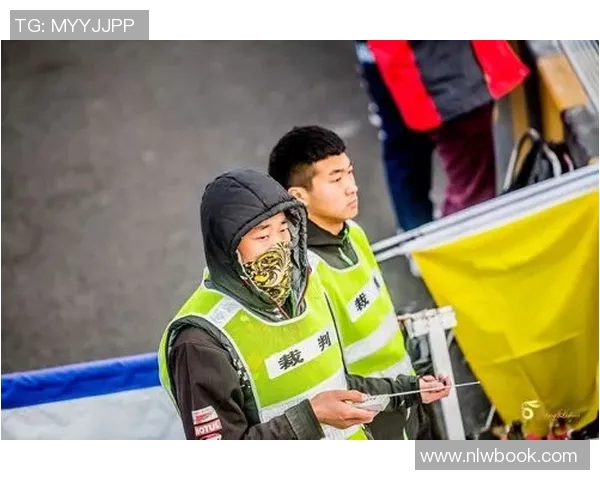 戈多伊与拉鲁斯精彩对决直播全程回顾与赛后分析