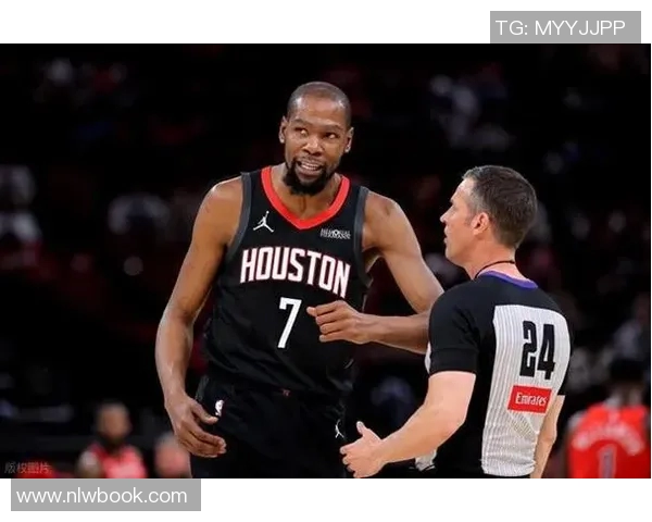 火箭队与鹈鹕队激战正酣月24日精彩对决值得期待