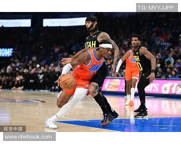 火箭队与爵士队的精彩对决全程回顾及赛后分析尽在央视网 火箭队与爵士队的精彩对决全程回顾及赛后分析尽在央视网