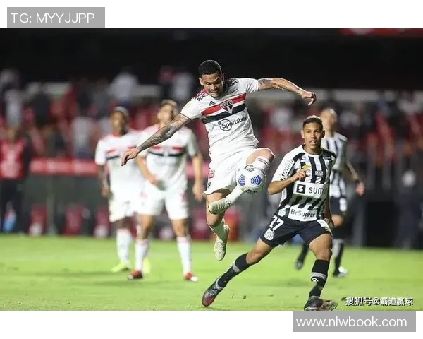 瓦斯科达伽马与克鲁的激烈对决展现足球魅力与团队精神