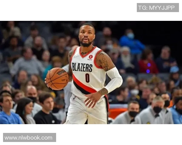 达米安利拉德:从新秀到NBA巨星的奋斗与荣耀之路 达米安利拉德:从新秀到NBA巨星的奋斗与荣耀之路