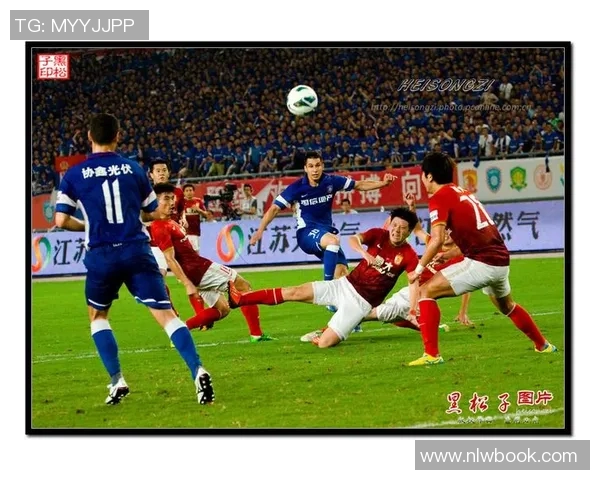 2013年舜天对阵恒大精彩回顾与比赛亮点分析